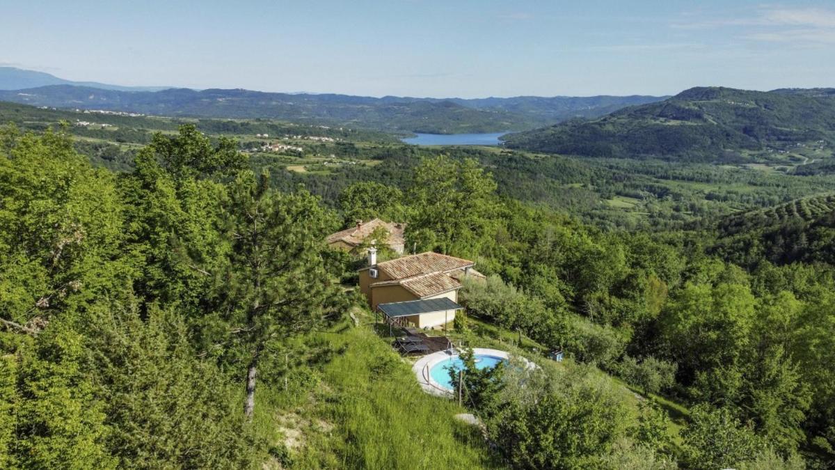 Casa Antonija In Sovinjska Brda - Haus Fur 2 Personen Villa Luaran gambar