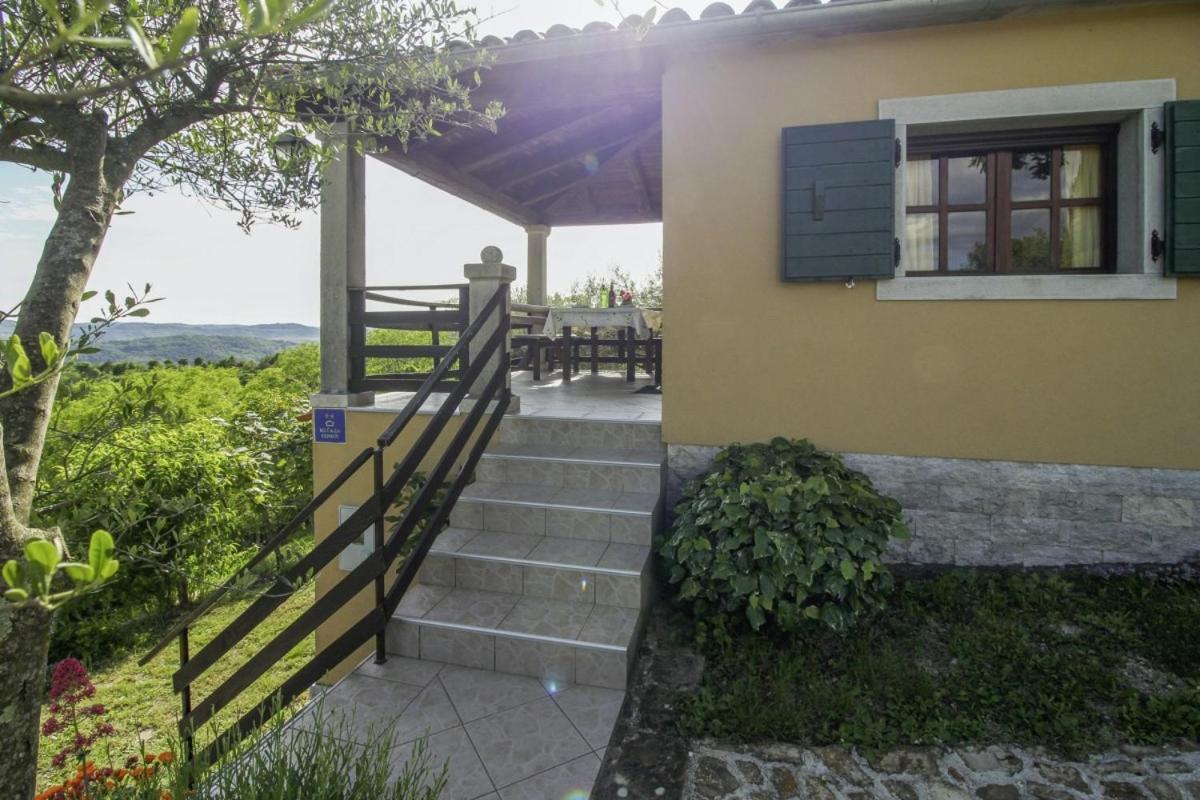 Casa Antonija In Sovinjska Brda - Haus Fur 2 Personen Villa Luaran gambar