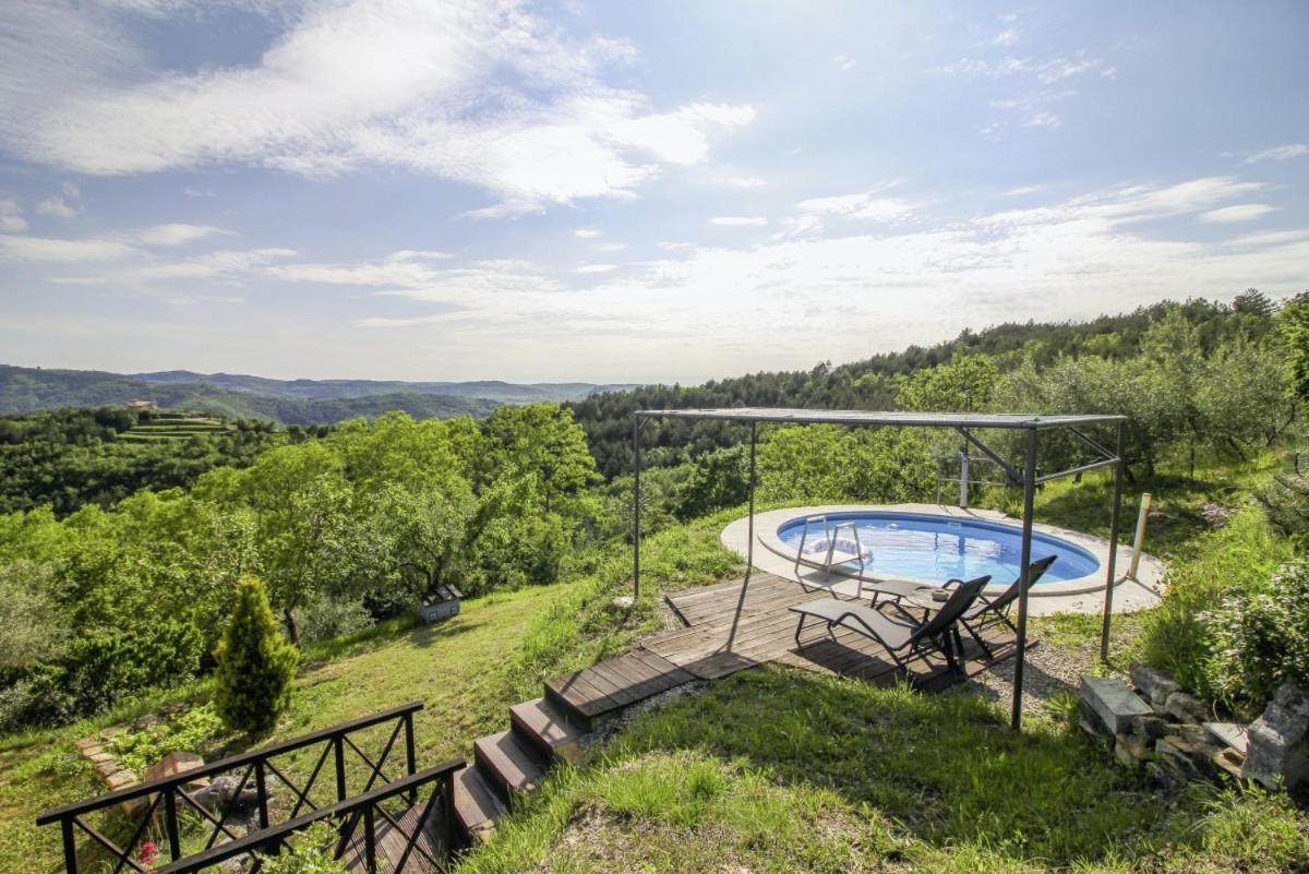 Casa Antonija In Sovinjska Brda - Haus Fur 2 Personen Villa Luaran gambar